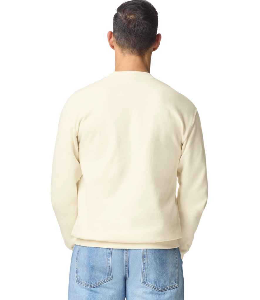 GD612 Off White Model