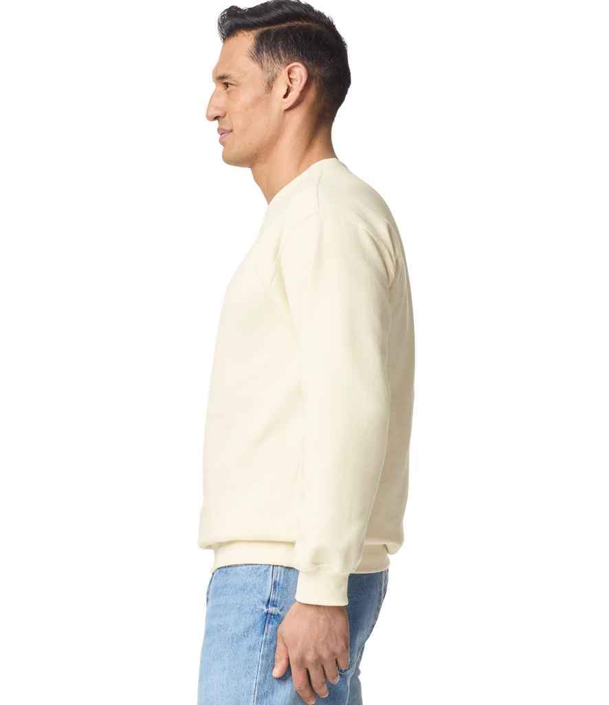 GD612 Off White Model